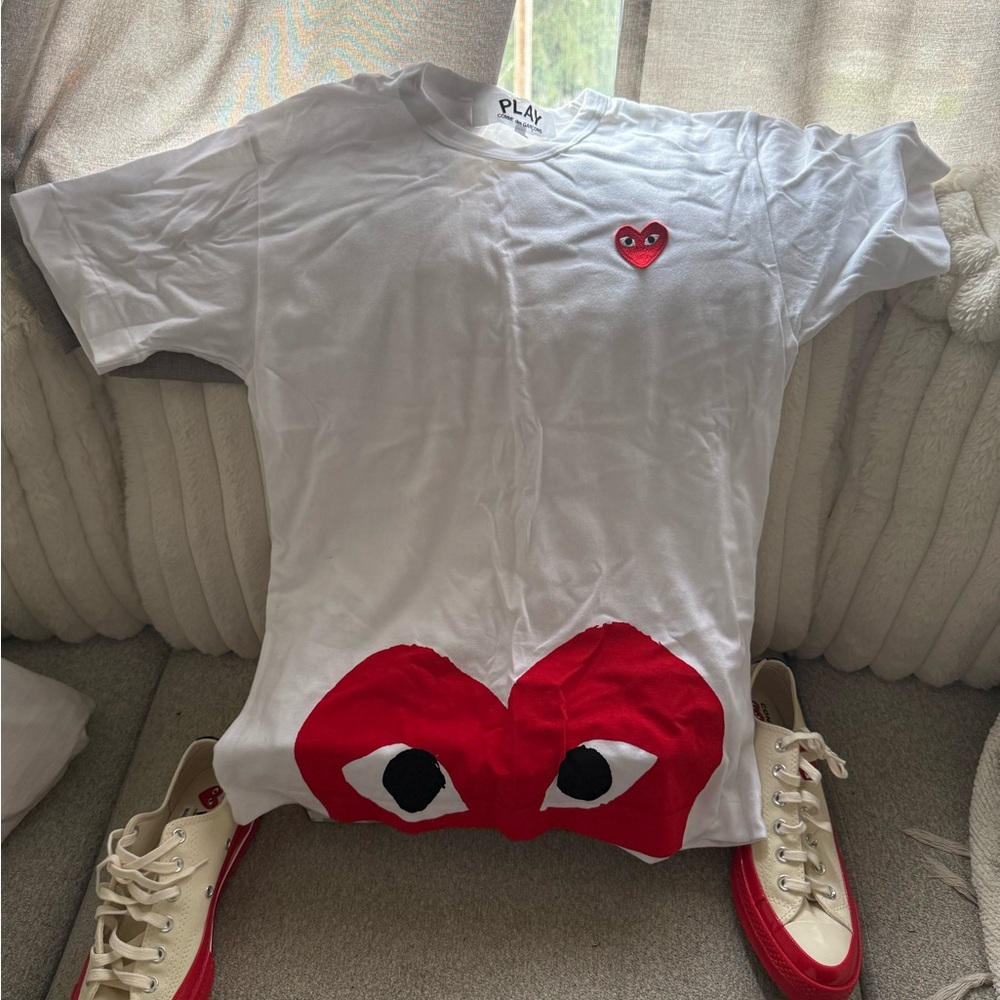 COMME des GARCON PLAY  T-Shirt with Red Heart Design